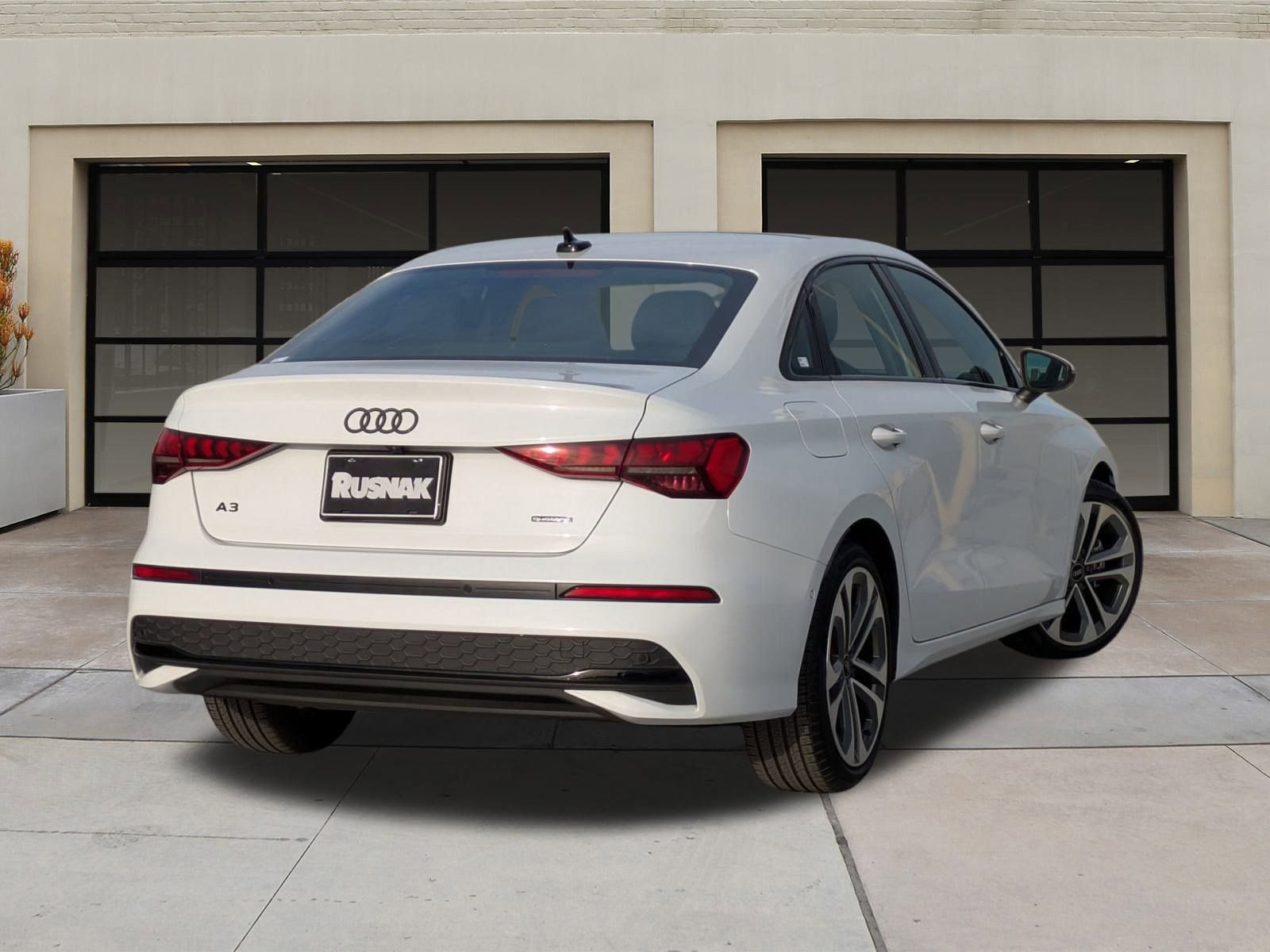 Used 2025 Audi A3 2.0T Premium w/ Black Optic Package image 4