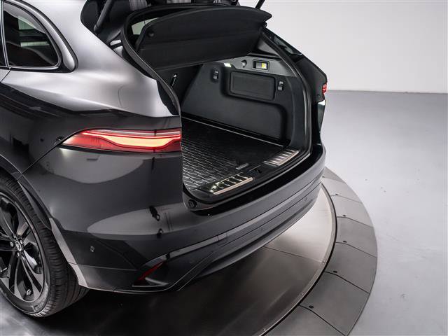 New 2026 Jaguar F-PACE R-Dynamic S AWD/4WD image 32