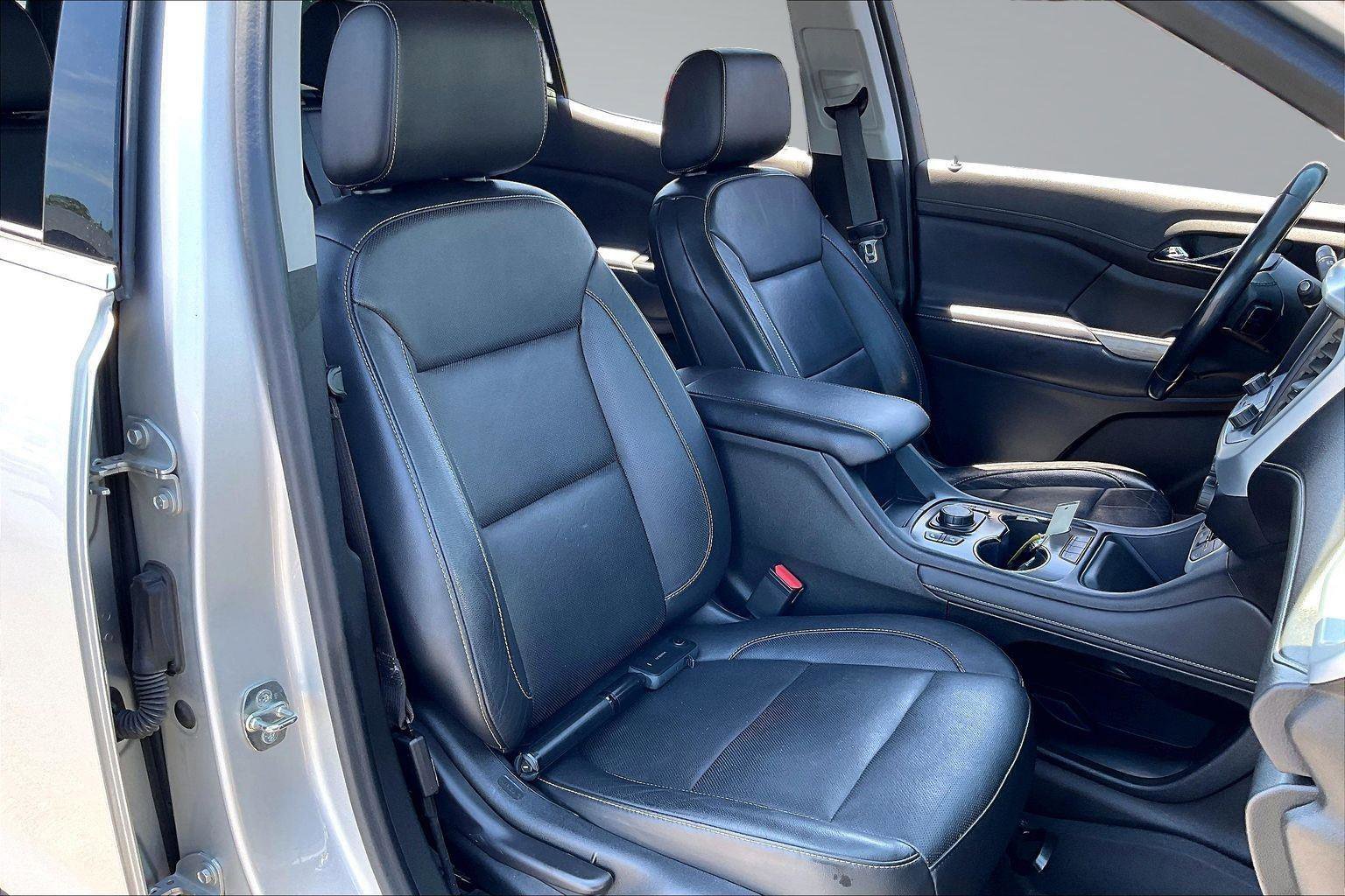 Used 2020 GMC Acadia SLT FWD image 8