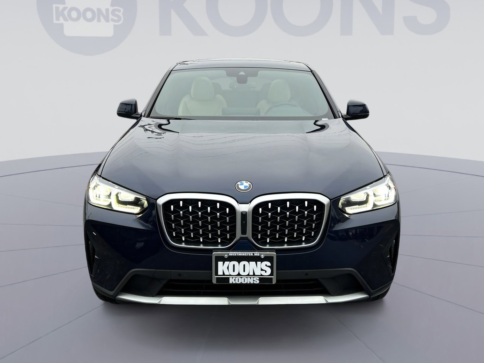 Used 2023 BMW X4 xDrive30i w/ Premium Package image 11