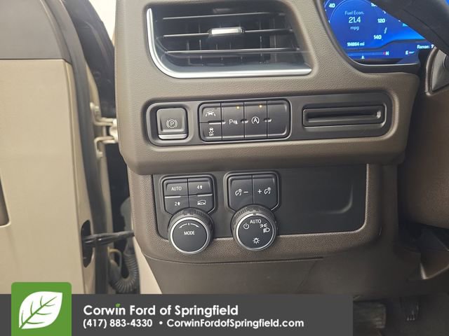 Used 2023 Chevrolet Suburban LT image 34