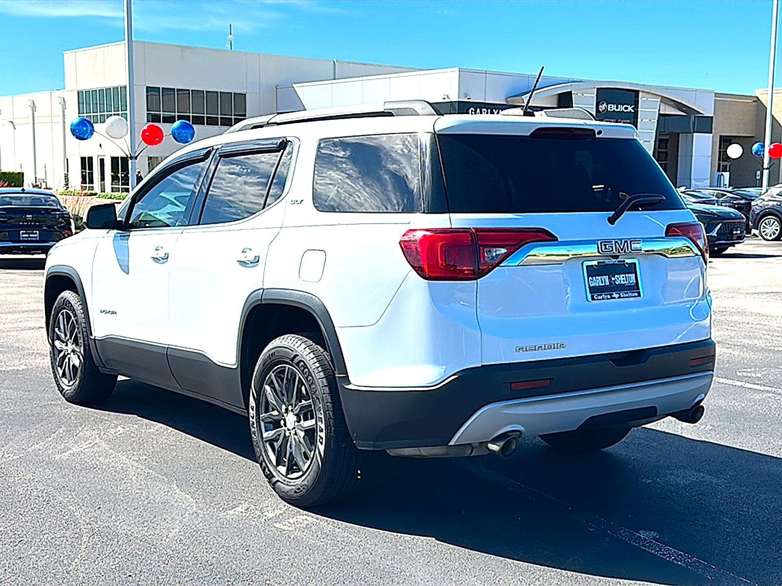 Used 2019 GMC Acadia SLT image 6