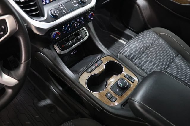Used 2021 GMC Acadia SLE w/ Driver Convenience Package FWD image 27