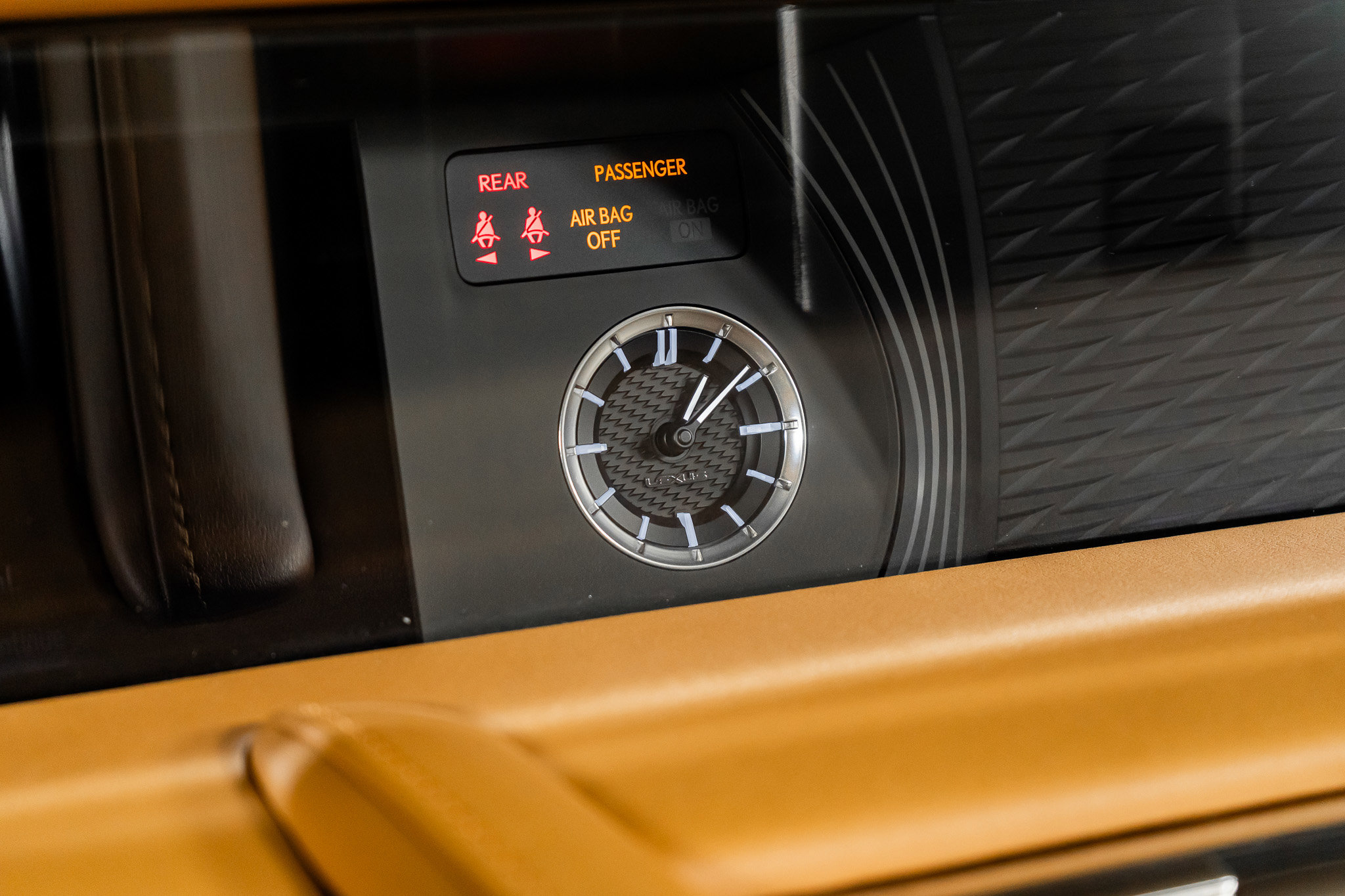 Used 2018 Lexus LC 500 Coupe image 42