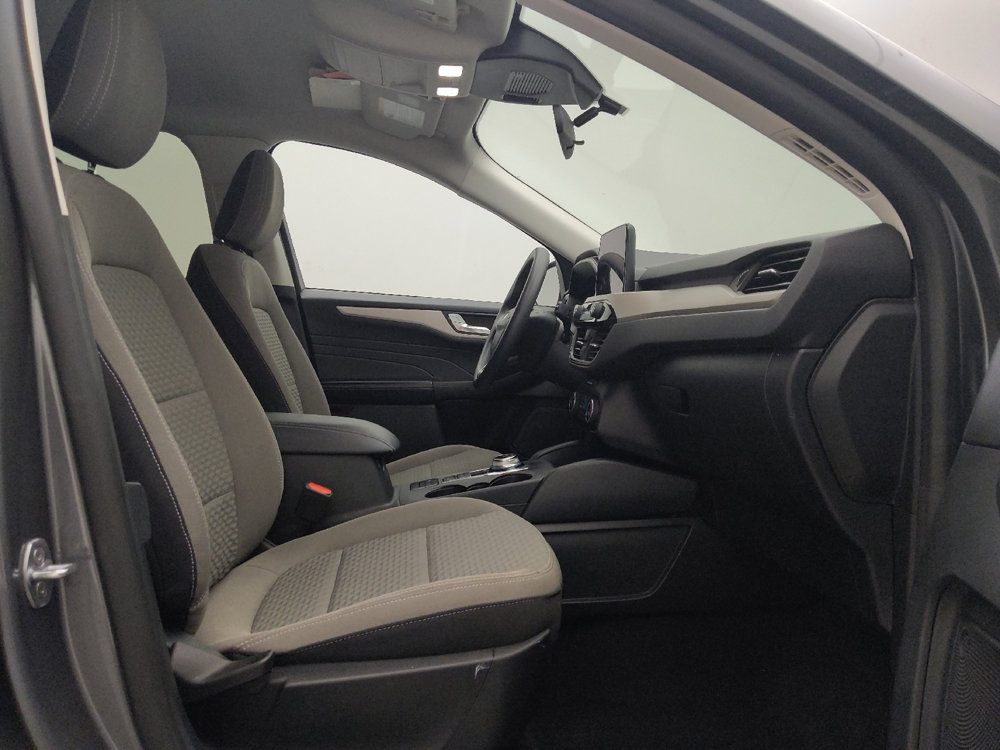 Used 2021 Ford Escape SE image 21