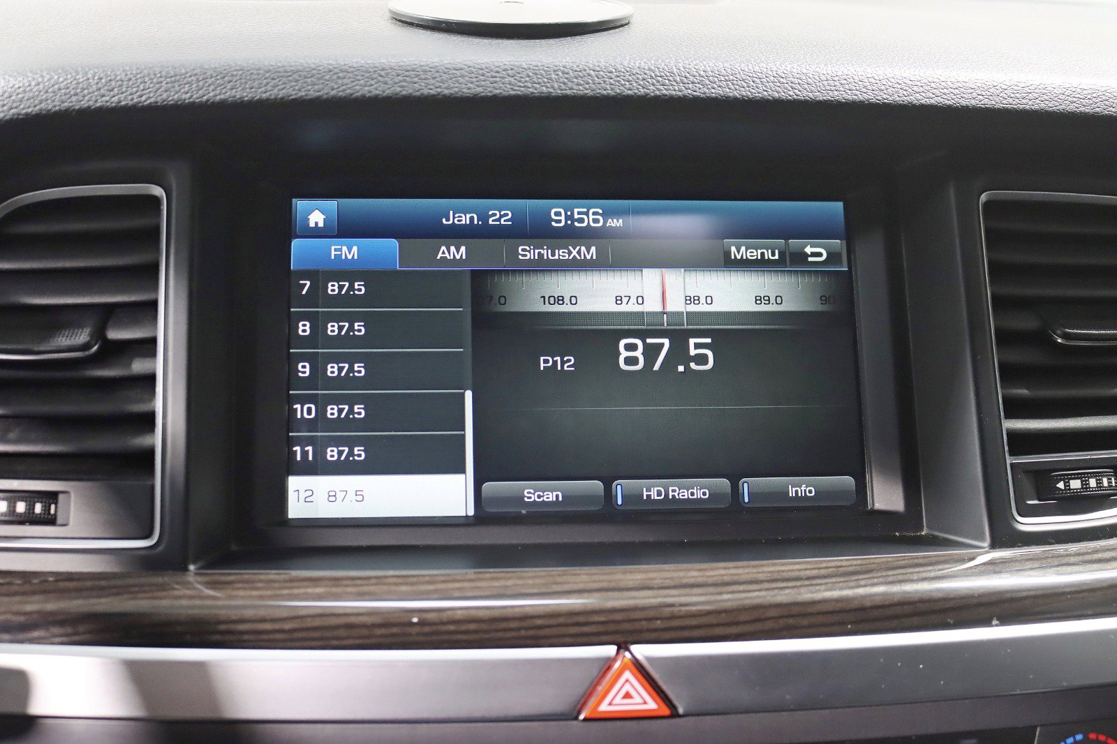 Used 2015 Hyundai Genesis 3.8 w/ Option Group 03 image 20