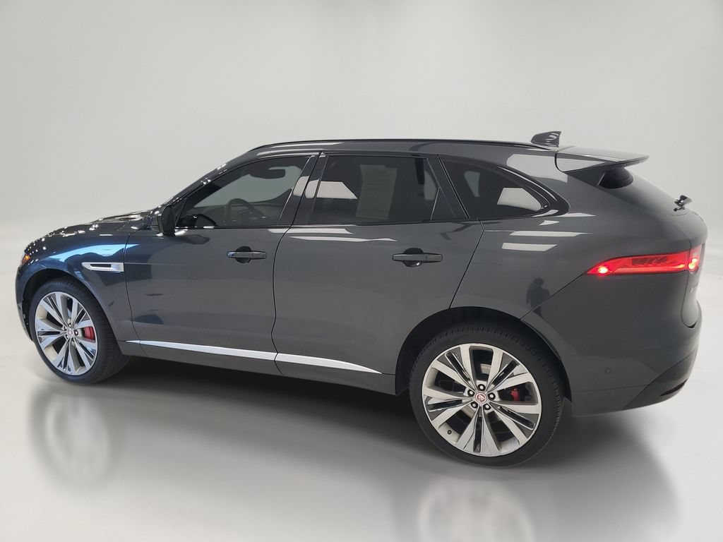 Used 2019 Jaguar F-PACE S AWD/4WD image 4