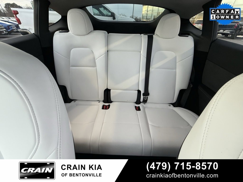 Used 2024 Tesla Model Y Performance image 25