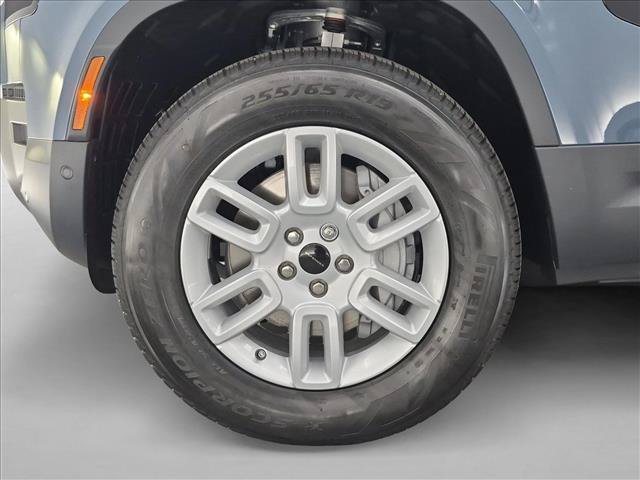 New 2026 Land Rover Defender 110 S AWD/4WD image 10