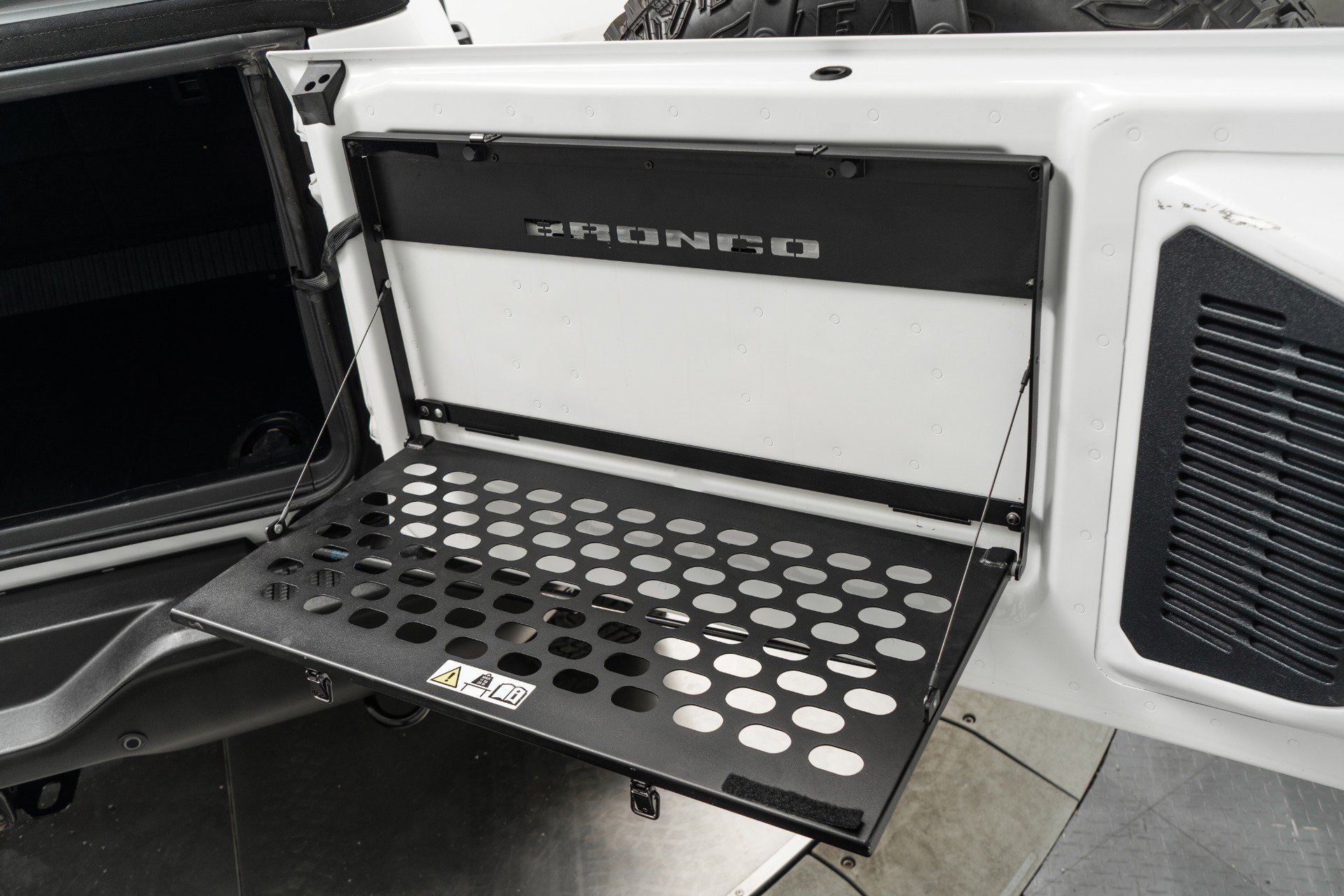 Used 2021 Ford Bronco Badlands image 43