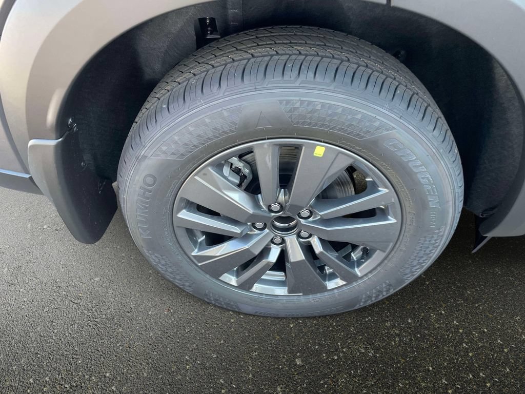 New 2026 Nissan Pathfinder SV FWD image 7