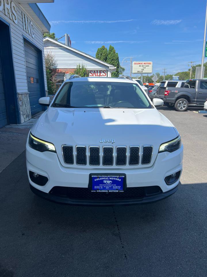 Used 2020 Jeep Cherokee Latitude Lux w/ Comfort/Convenience Group AWD/4WD image 3