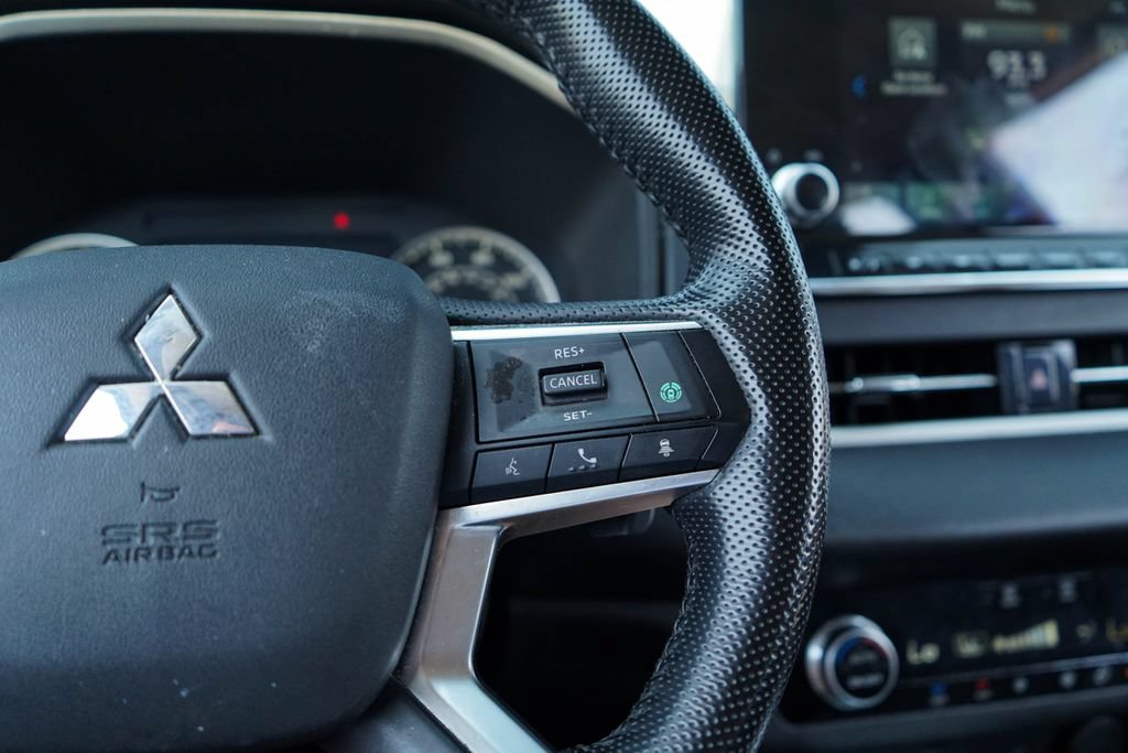 Used 2022 Mitsubishi Outlander SEL FWD image 28