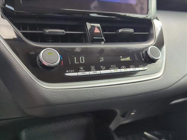 Used 2024 Toyota Corolla LE FWD image 23