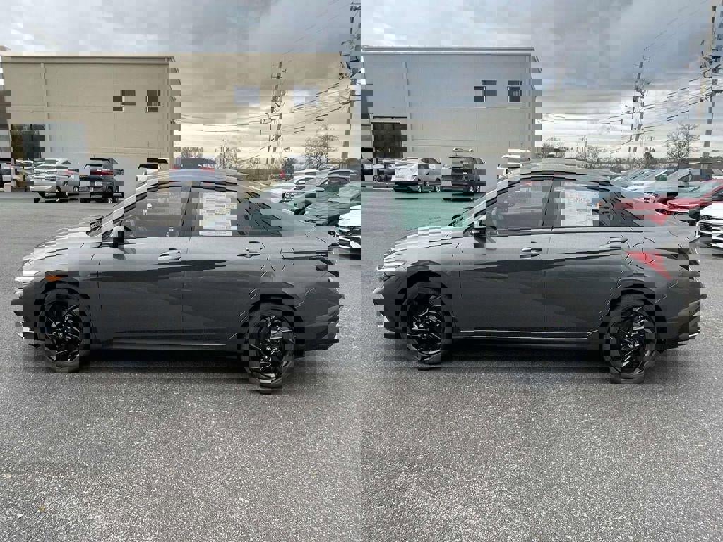 New 2026 Hyundai Elantra Sport image 22