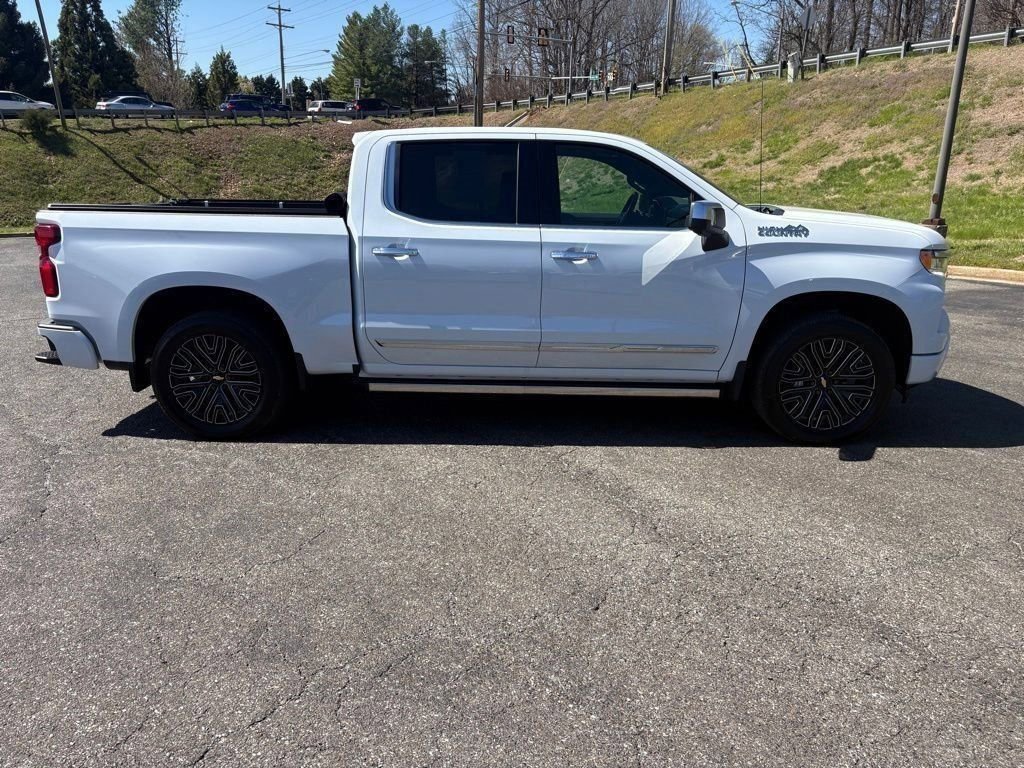 Used 2026 Chevrolet Silverado 1500 High Country w/ Technology Package image 8