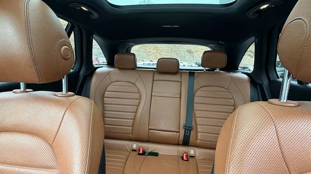 Used 2019 Mercedes-Benz GLC 350e 4MATIC image 18