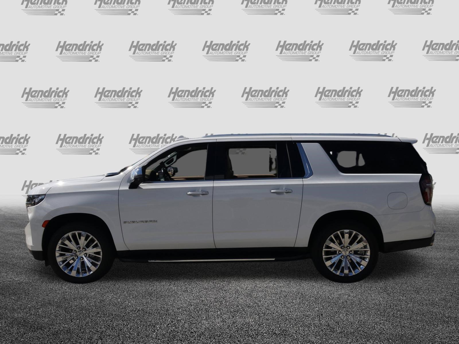 Used 2021 Chevrolet Suburban Premier w/ Premium Package image 6