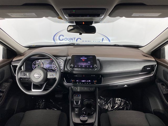 Used 2022 Nissan Rogue SV image 12