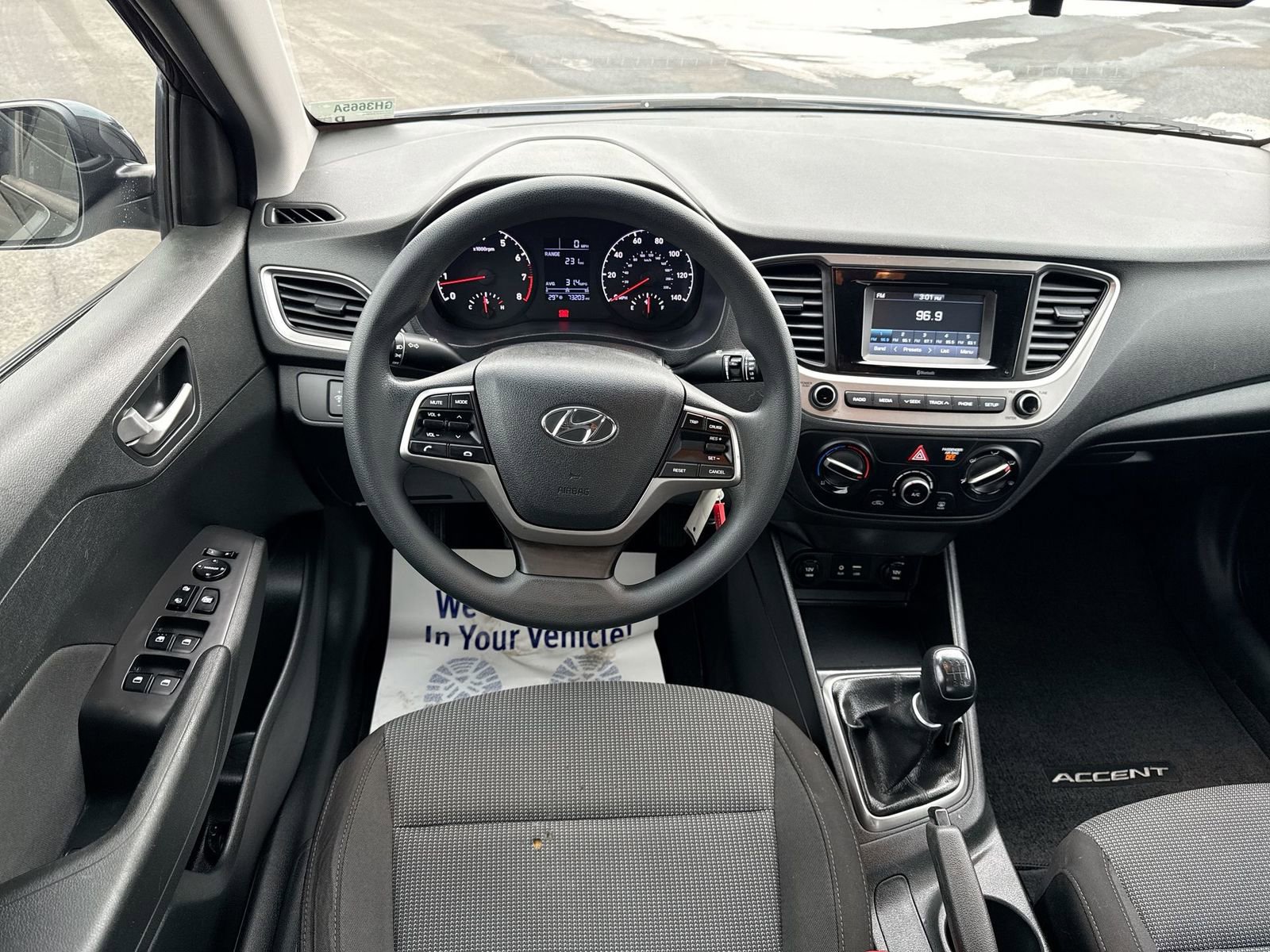 Used 2018 Hyundai Accent SE image 15