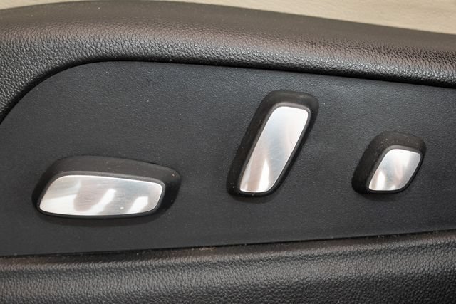 Used 2019 Cadillac XT5 Luxury FWD image 21
