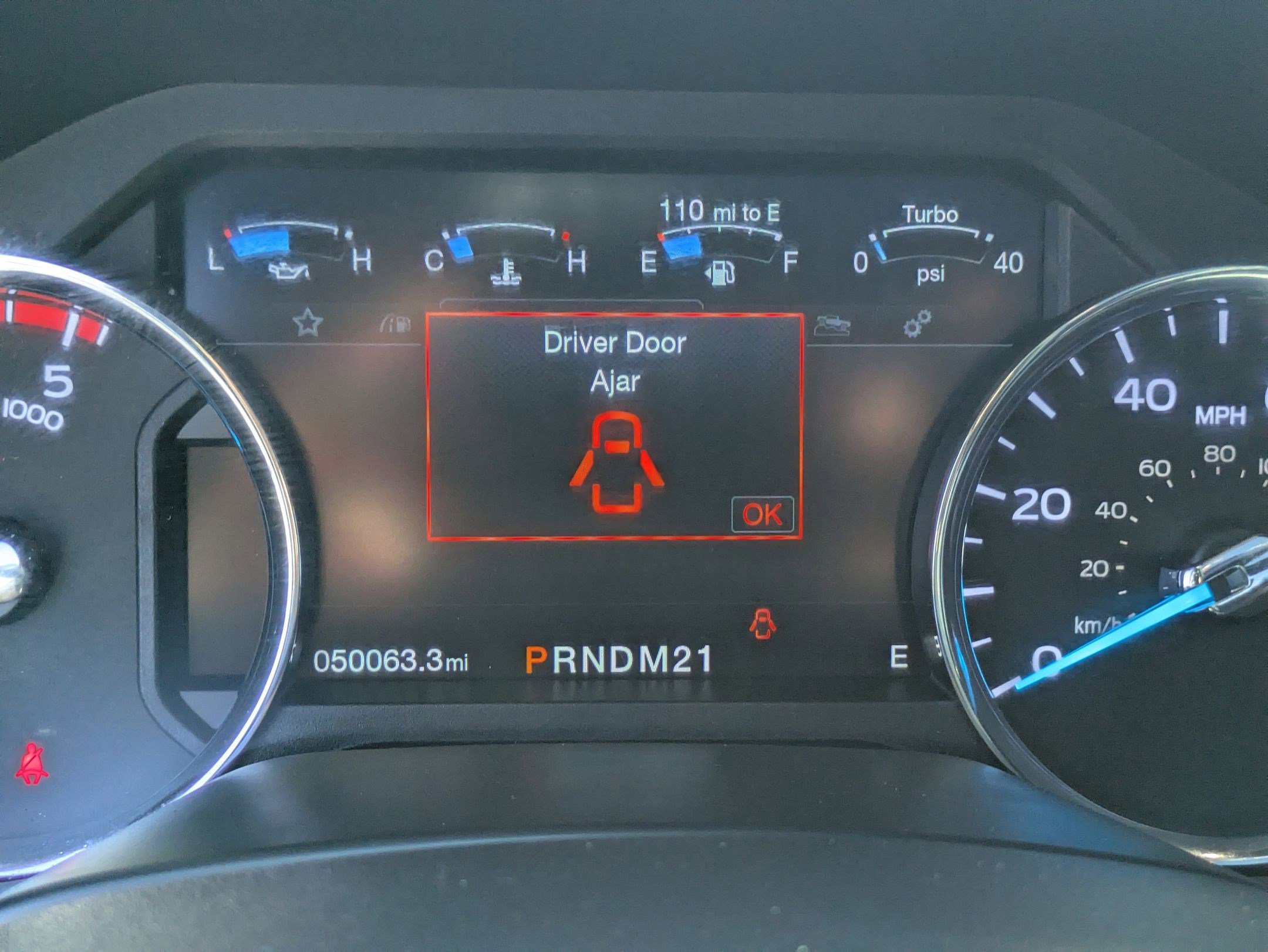 Certified 2019 Ford F350 Platinum w/ Platinum Ultimate Package AWD/4WD image 23