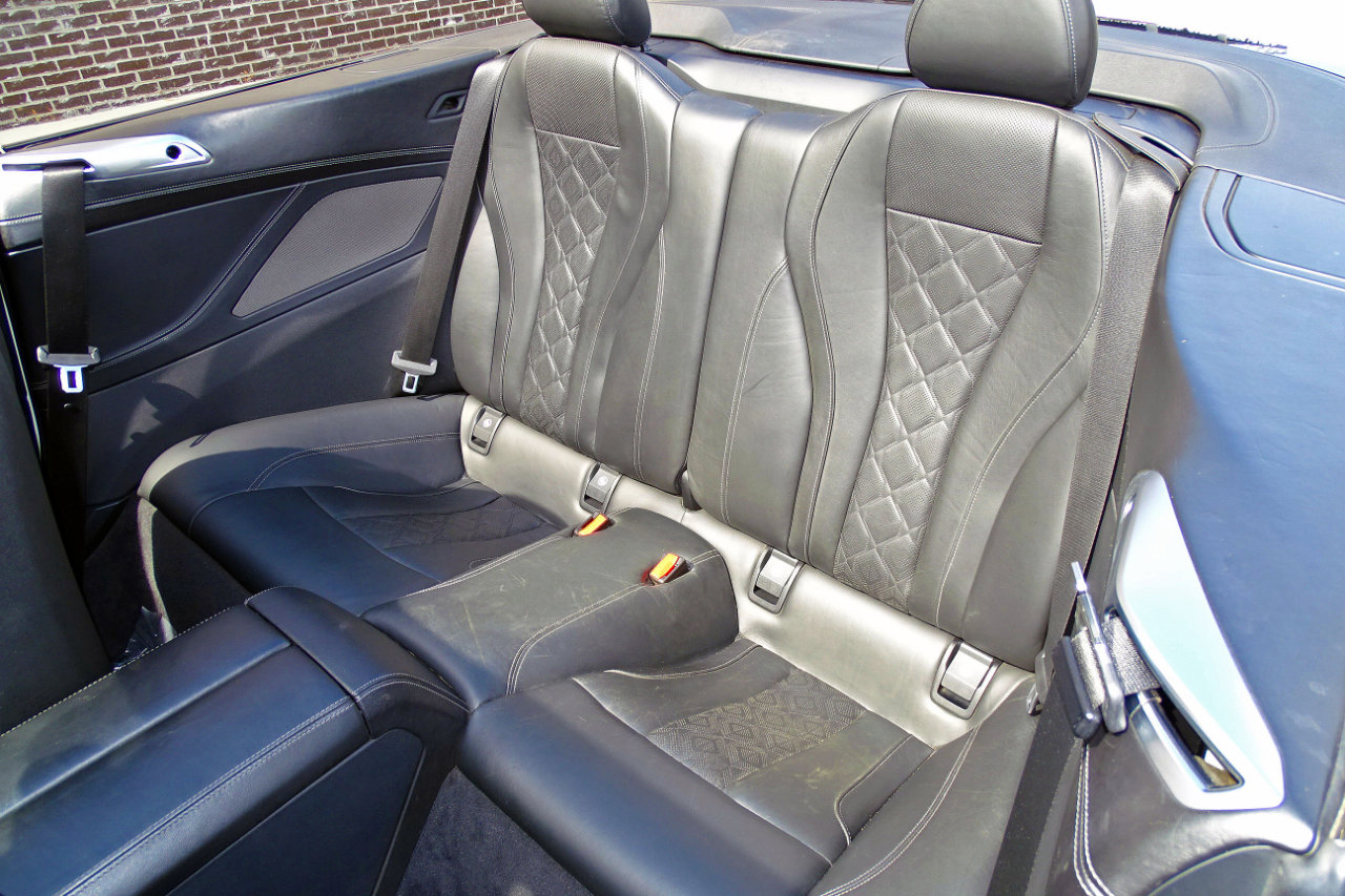 Used 2020 BMW M8 Convertible w/ Driving Assistance Package image 15