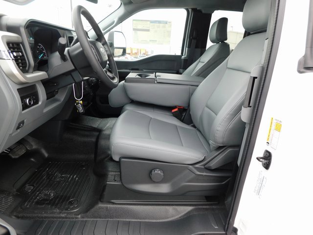 New 2025 Ford F350 XL w/ XL Off-Road Package image 15