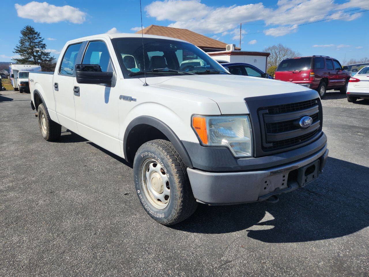 Used 2014 Ford F150 XL w/ Trailer Tow Package image 3