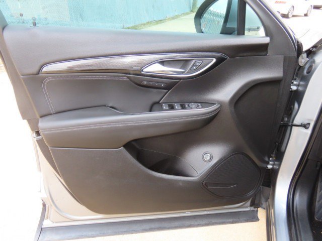 Used 2023 Buick Envision Essence image 22
