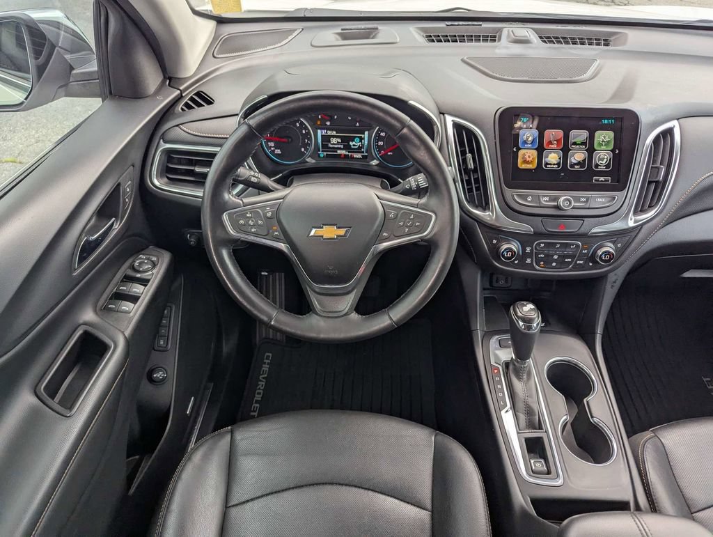 Used 2018 Chevrolet Equinox Premier FWD image 16