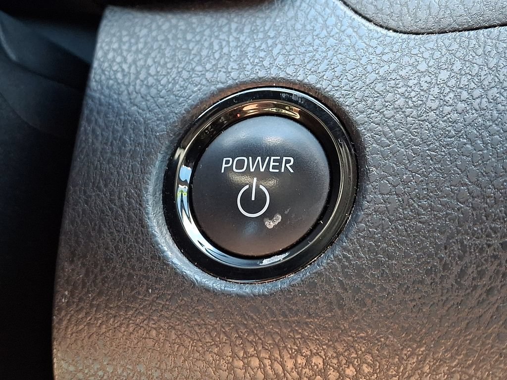 Used 2025 Toyota Camry LE FWD image 23