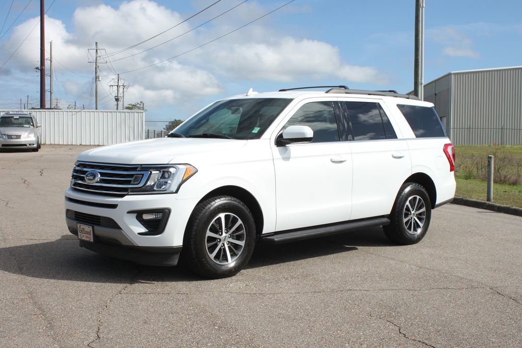 Used 2020 Ford Expedition XLT image 2