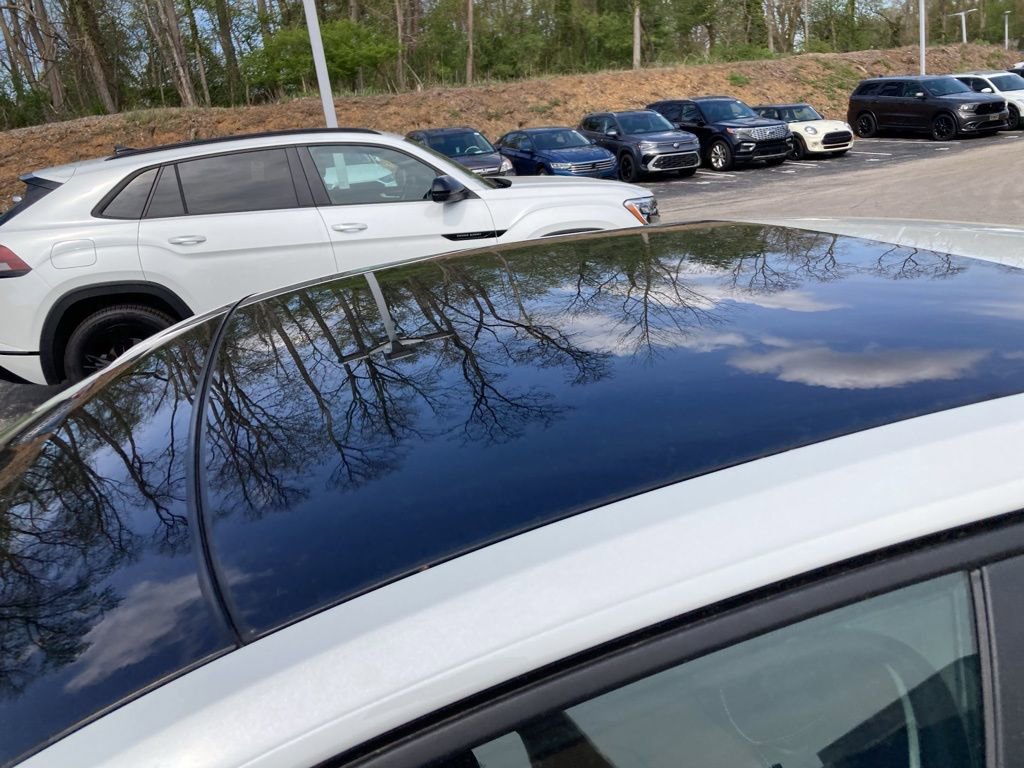 New 2026 Volkswagen Jetta SEL image 7