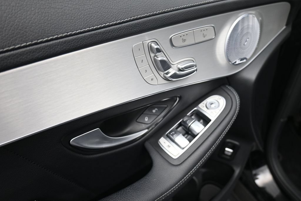 Used 2020 Mercedes-Benz GLC 43 AMG 4MATIC image 9
