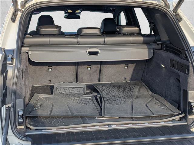 Certified 2026 BMW X5 xDrive50e w/ Premium Package image 6