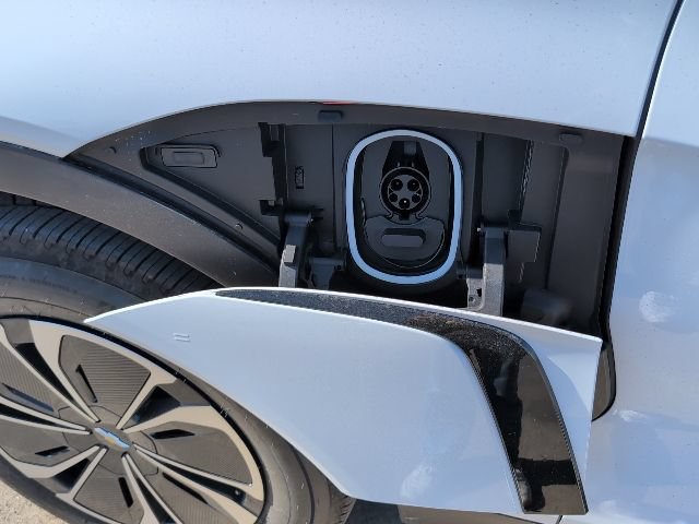 New 2026 Chevrolet Blazer EV LT FWD image 32