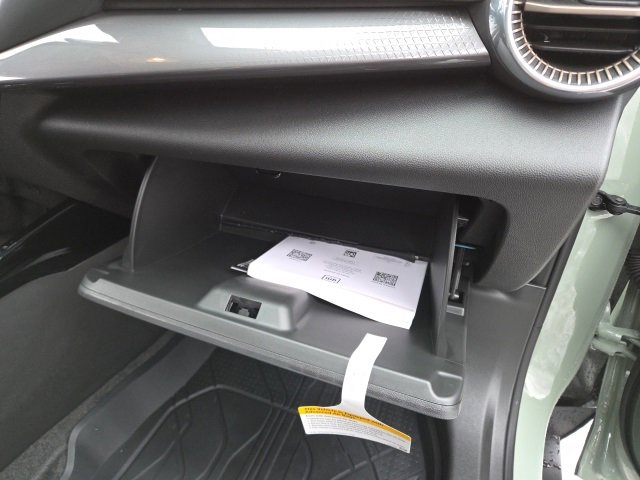 New 2026 Chevrolet Trax ACTIV w/ Driver Confidence Package image 43