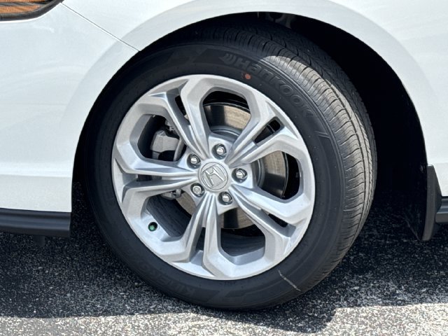 New 2026 Honda Accord LX image 38