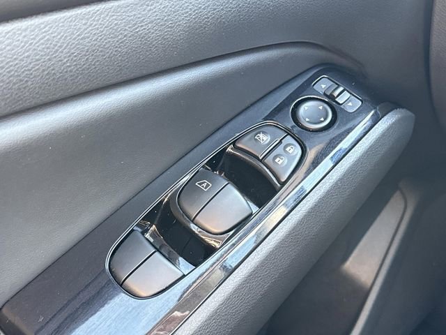 Used 2024 Nissan Altima 2.0 SR image 28