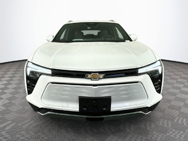Used 2024 Chevrolet Blazer EV LT AWD/4WD image 5
