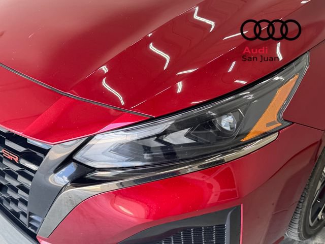 Used 2023 Nissan Altima 2.5 SR w/ SR Premium Package FWD image 4