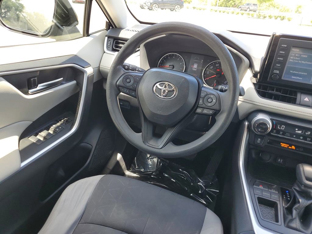 Used 2019 Toyota RAV4 XLE image 11