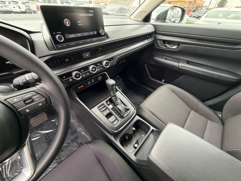 Used 2025 Honda CR-V EX image 18