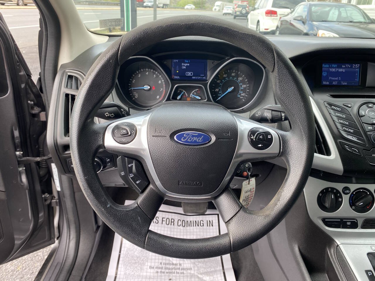 Used 2014 Ford Focus SE FWD image 14