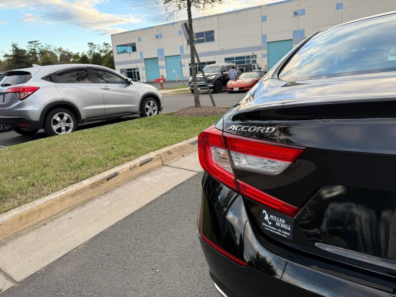 Used 2020 Honda Accord LX image 10