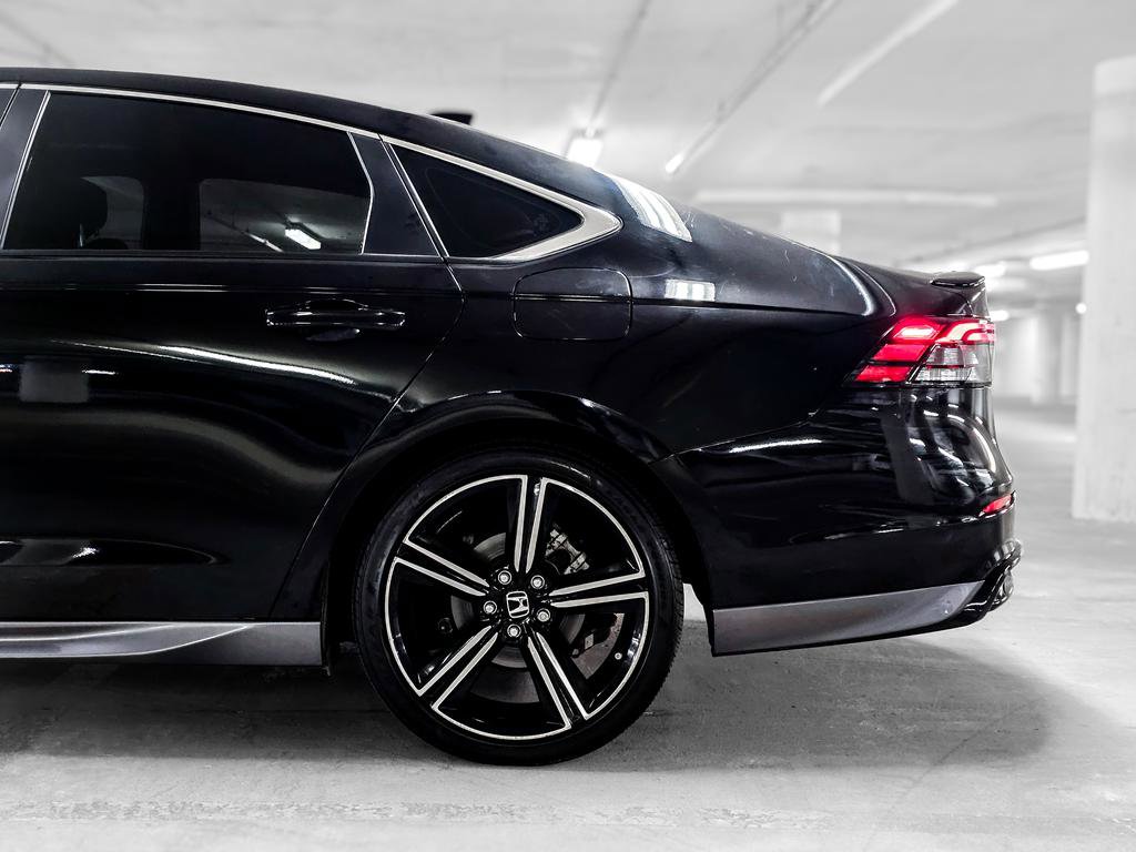 Used 2023 Honda Accord Sport image 15
