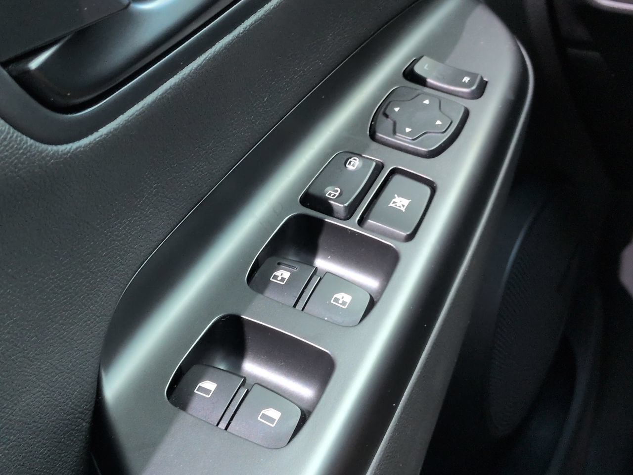 Used 2023 Hyundai Kona N FWD image 25