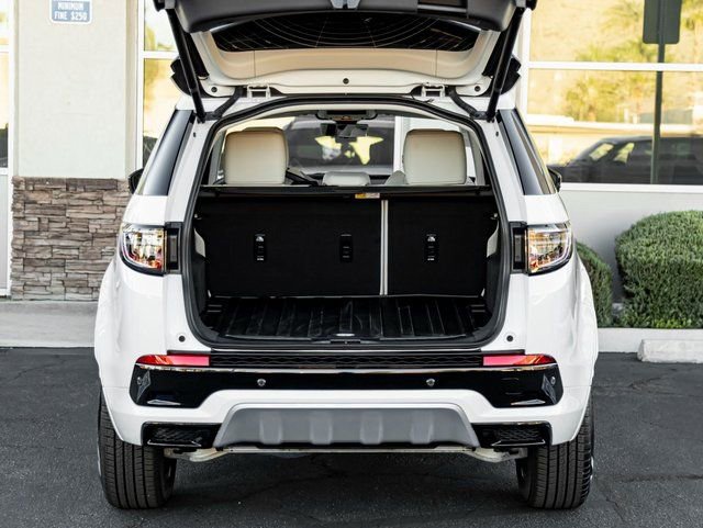 New 2025 Land Rover Discovery Sport S image 22