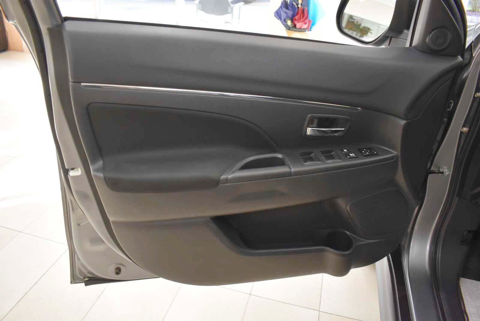 Used 2024 Mitsubishi Outlander Sport LE AWD/4WD image 62